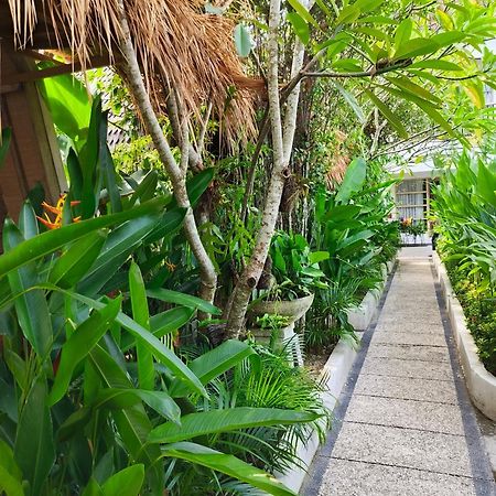 Lavella Villas Kuta  エクステリア 写真