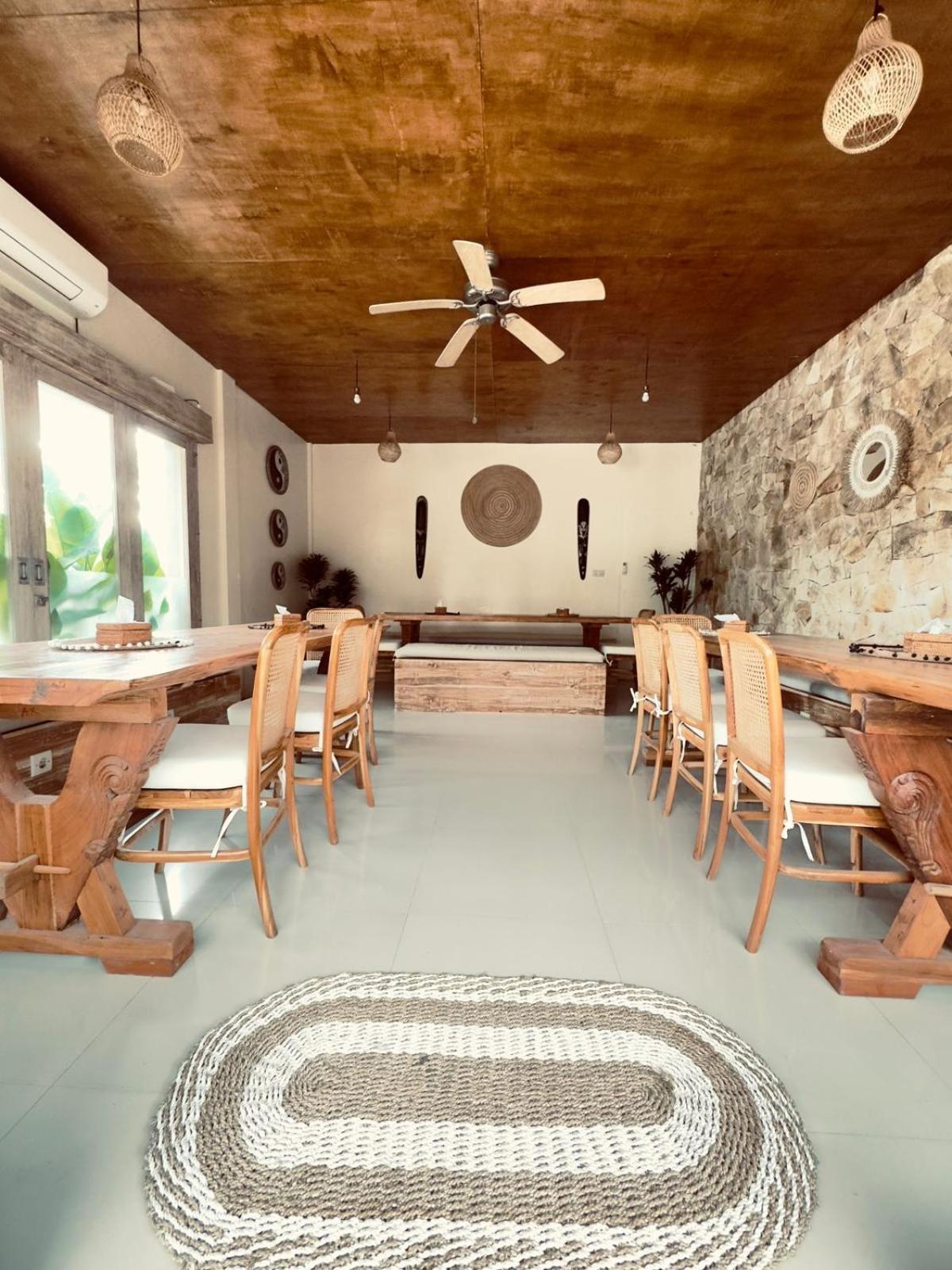 Lavella Villas Kuta  エクステリア 写真