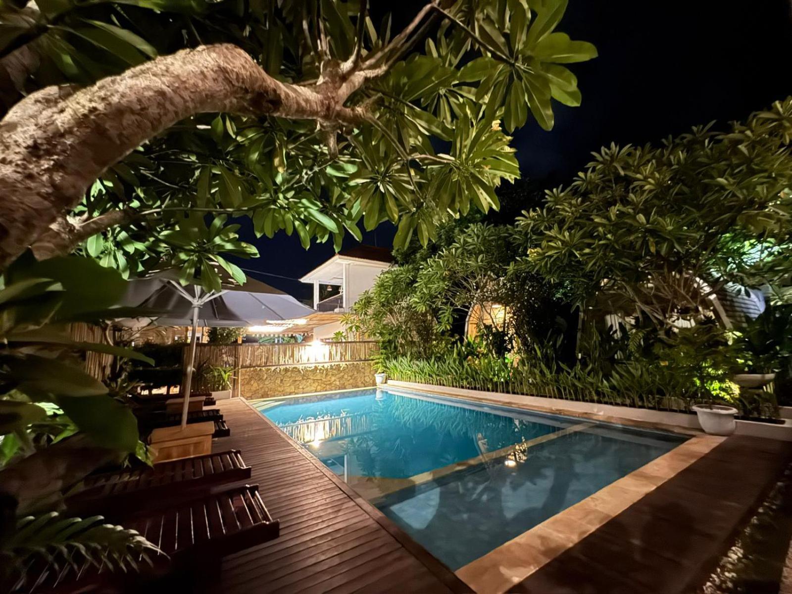 Lavella Villas Kuta  エクステリア 写真