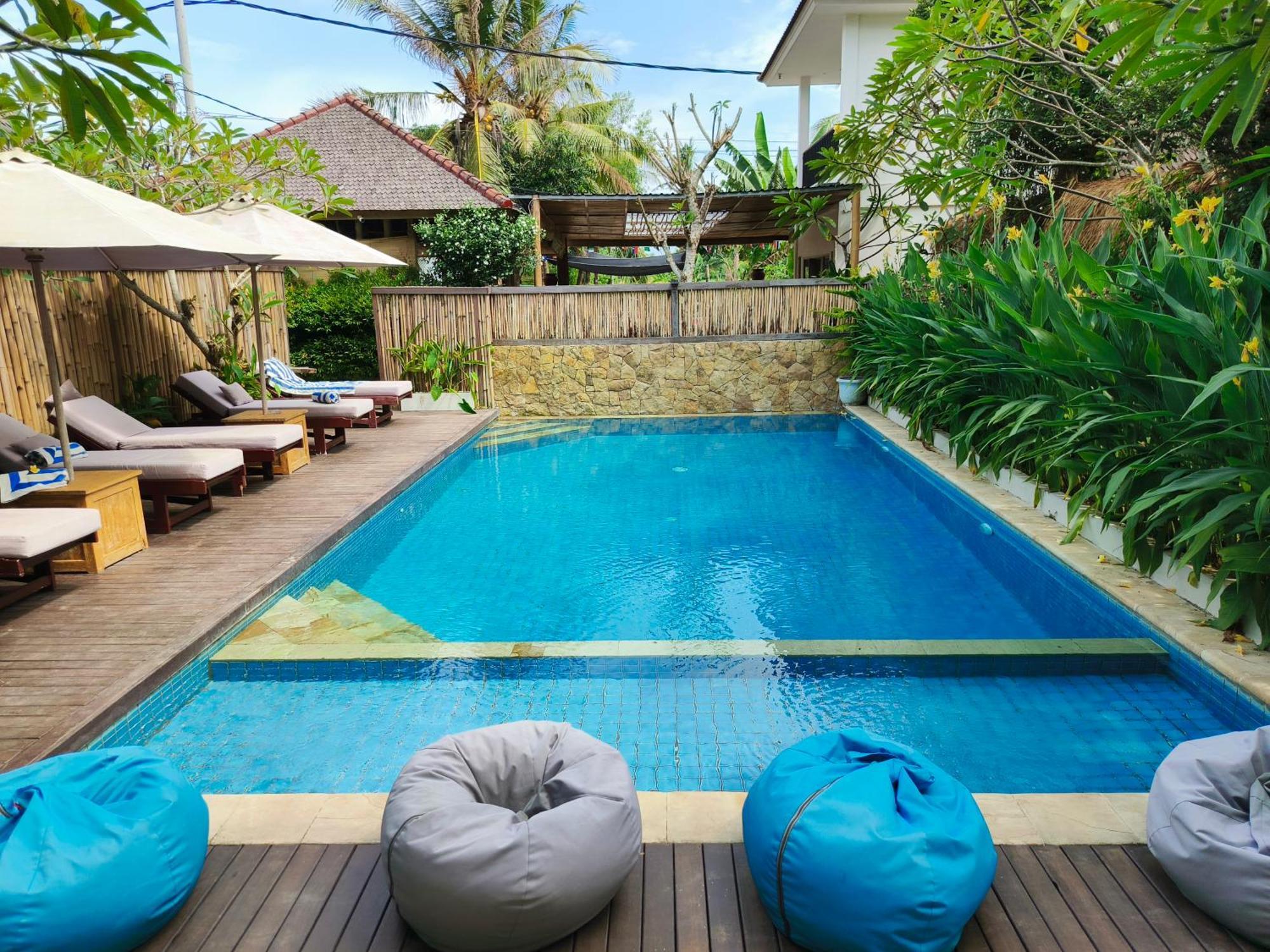 Lavella Villas Kuta  エクステリア 写真