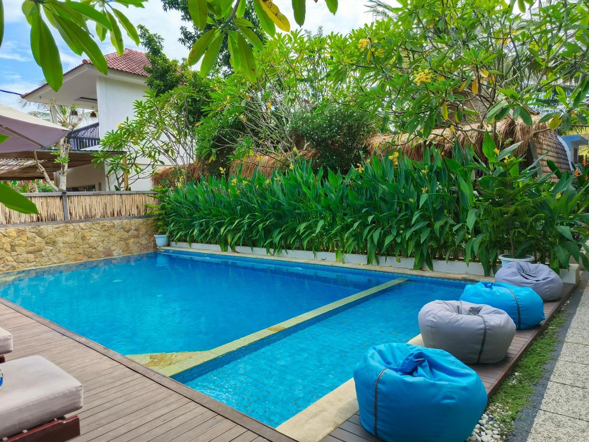 Lavella Villas Kuta  エクステリア 写真
